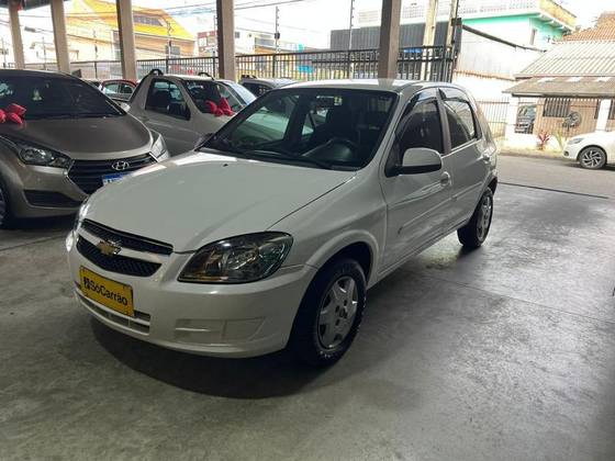 CHEVROLET CELTA 1.0 MPFI ADVANTAGE 8V FLEX 4P MANUAL CHEVROLET CELTA 1.0 MPFI ADVANTAGE 8V FLEX 4P MANUAL